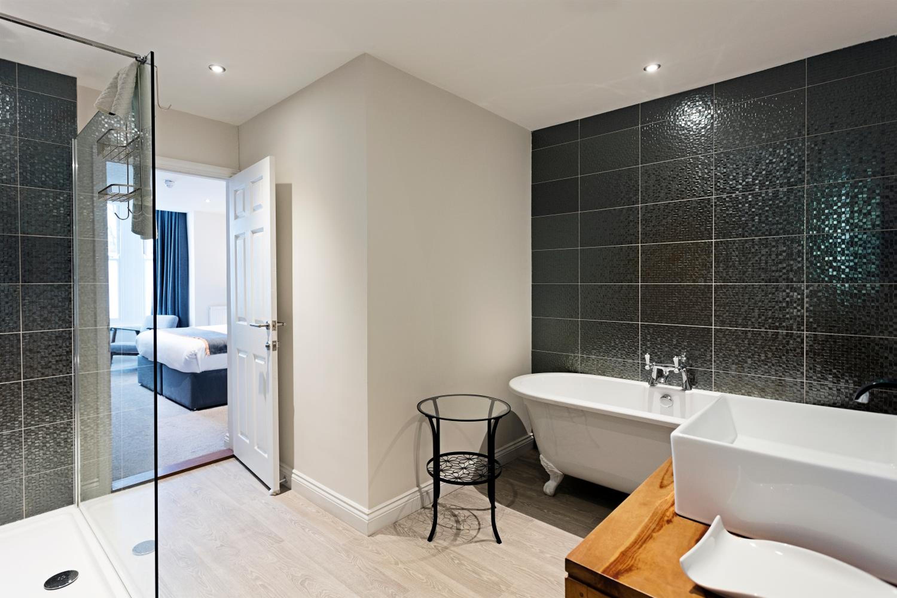 Andover House Hotel & Restaurant - Adults only