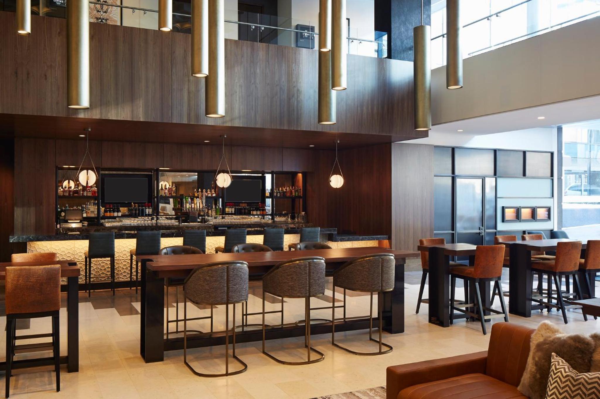Loews Chicago Hotel
