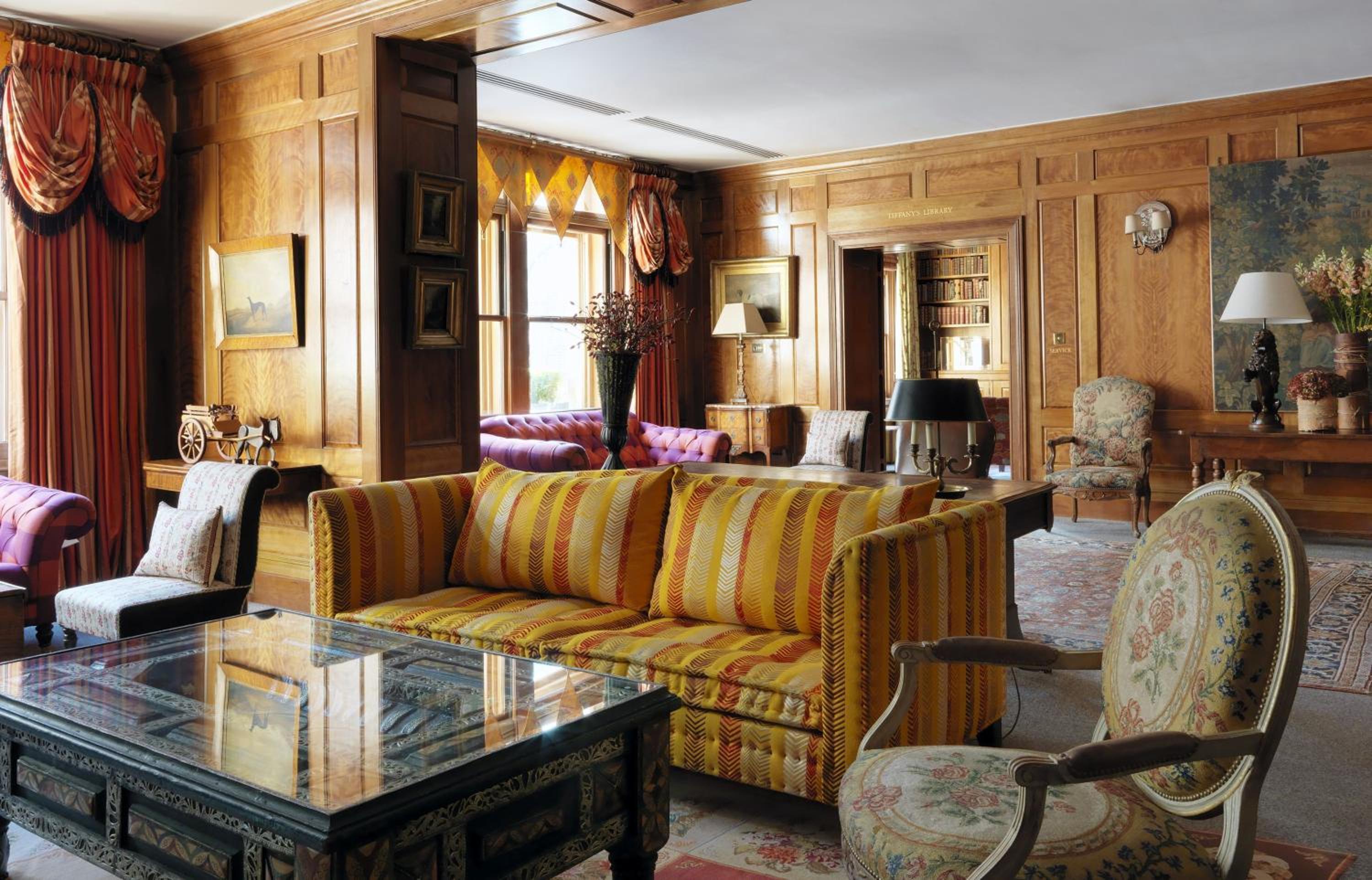 lounge