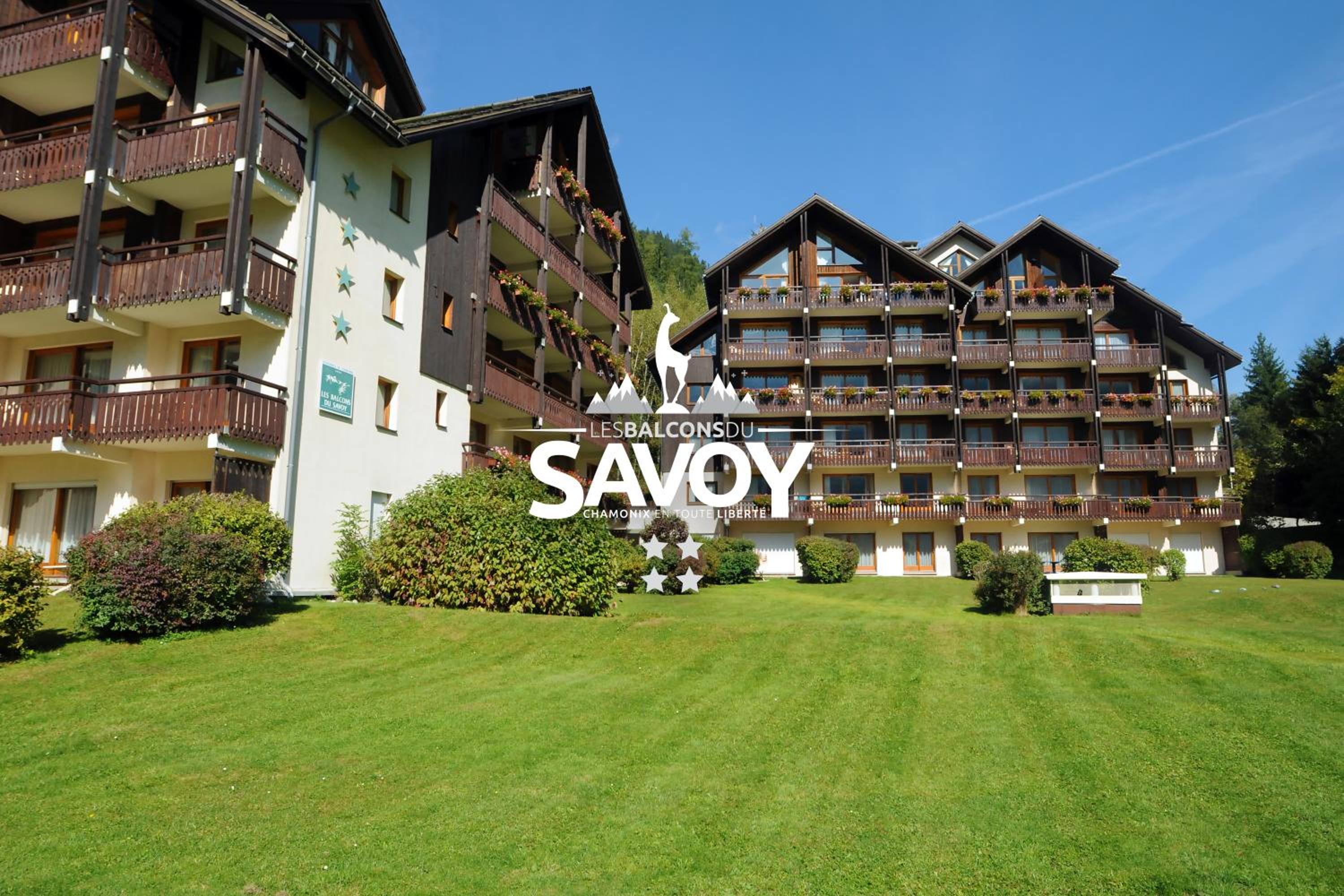 Les Balcons du Savoy