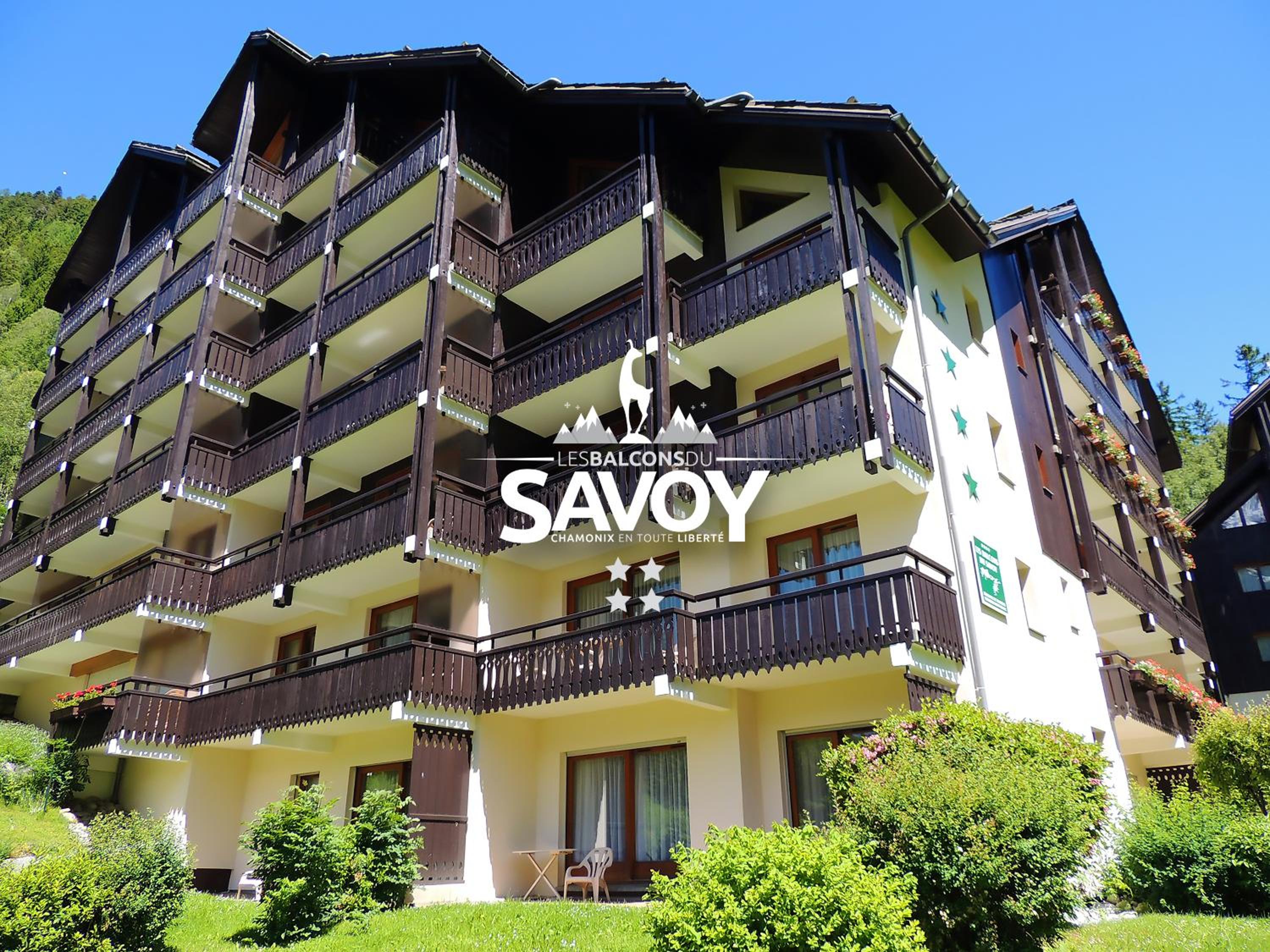 Les Balcons du Savoy