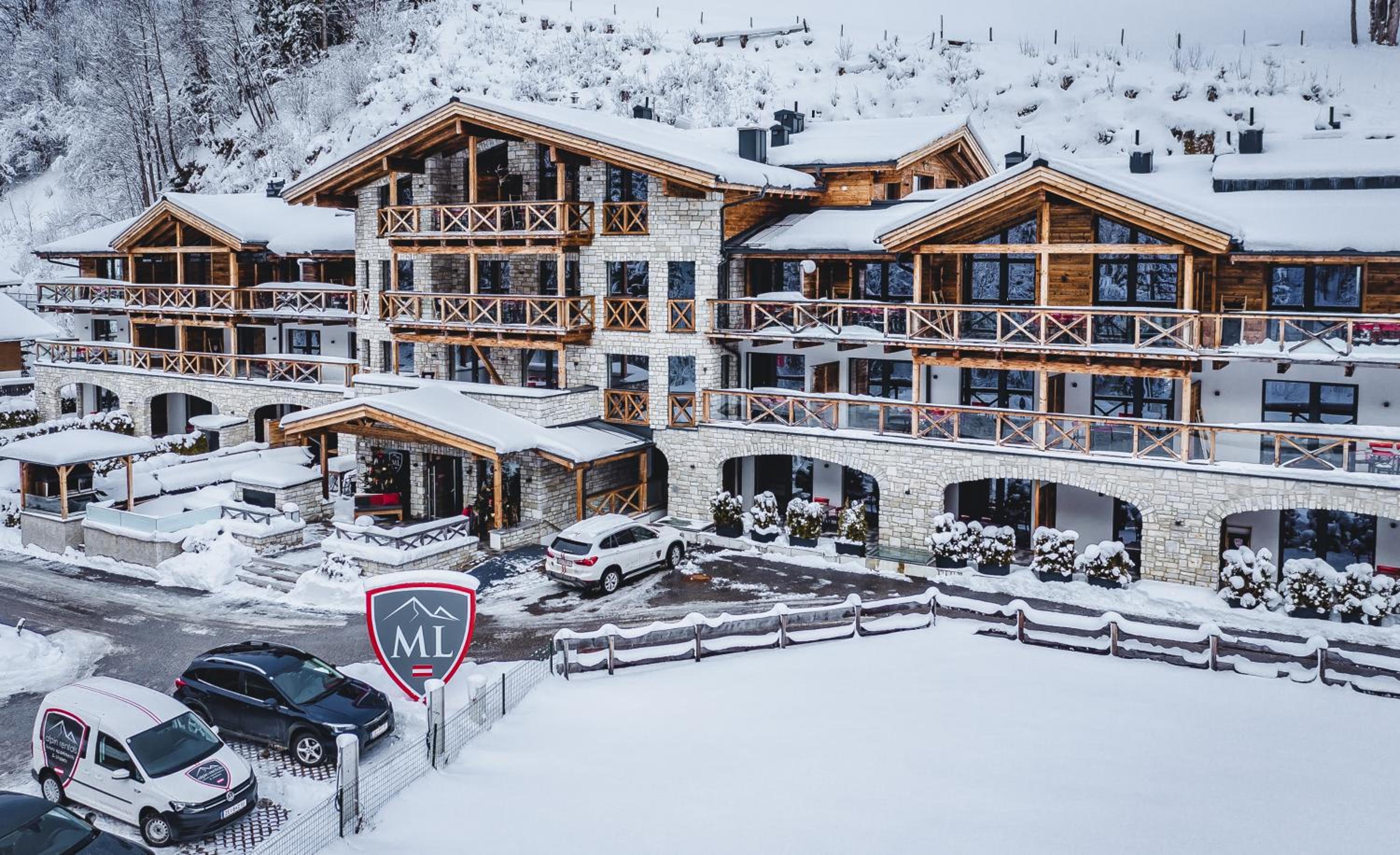 AvenidA Mountain Lodges Saalbach incl Joker Card