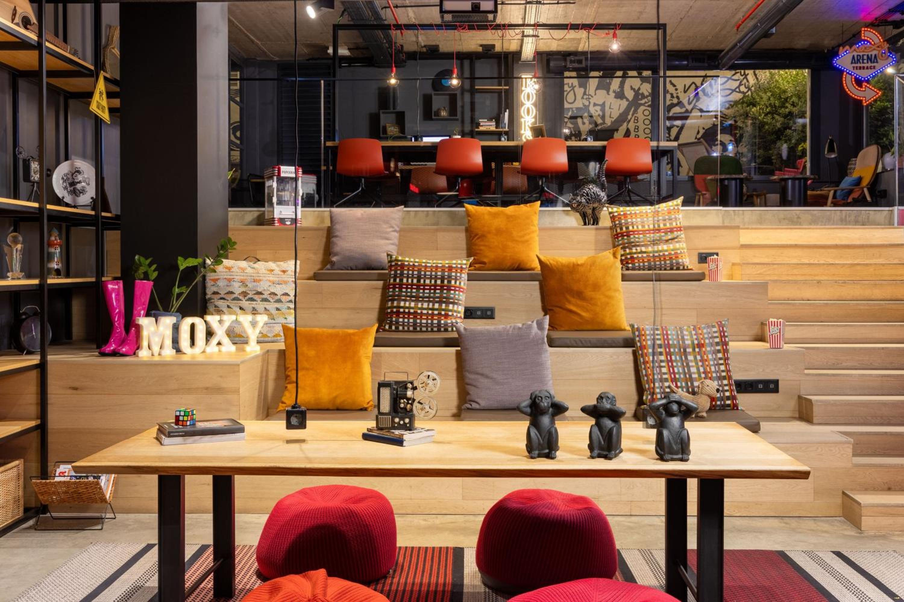 Moxy Lisbon City 5
